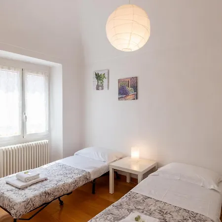 Guesthost - Bright Ariston X6! Appartement *