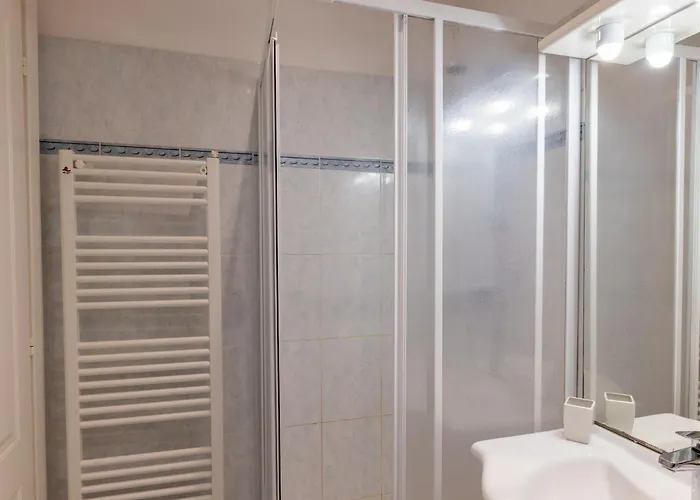 Guesthost - Bright Ariston X6! Apartament